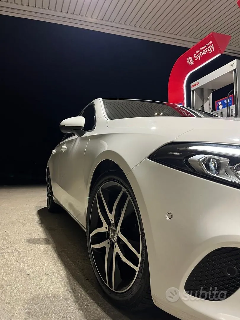 Mercedes-Benz A 2019 photo 3