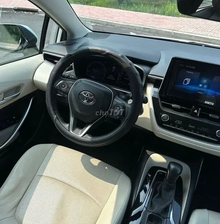 Toyota Corolla Altis 2025 photo 5