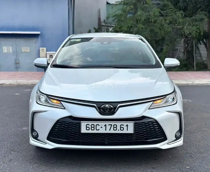 Toyota Corolla Altis