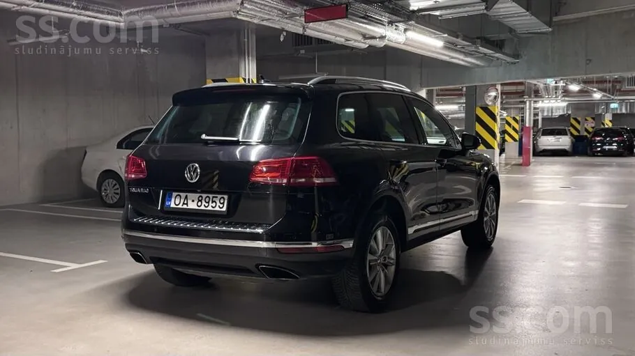 Volkswagen Touareg 2015 photo 3