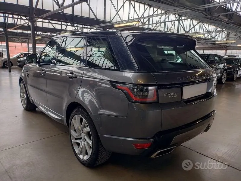 Land Rover Range Rover Sport 2018 photo 4