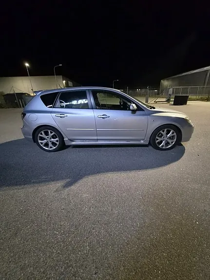 Mazda 3 2007 photo 3