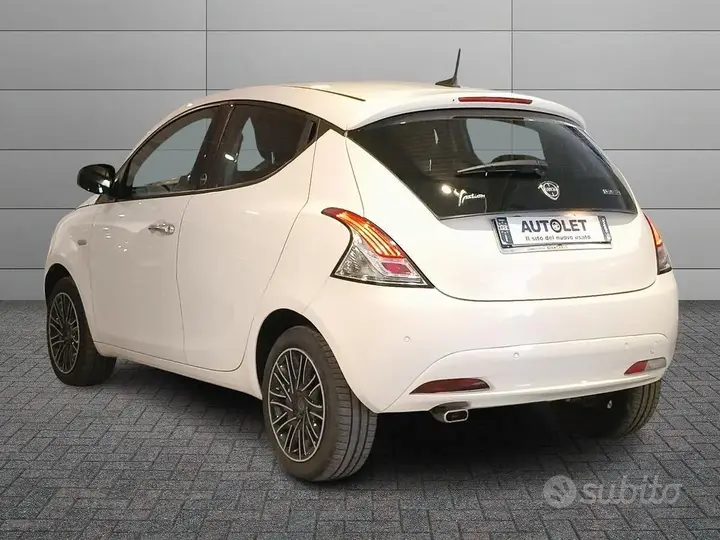 Lancia Ypsilon 2021 photo 4