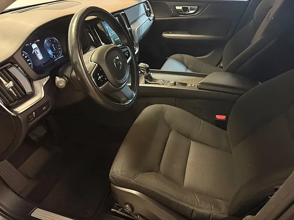 Volvo V60 2020 photo 5