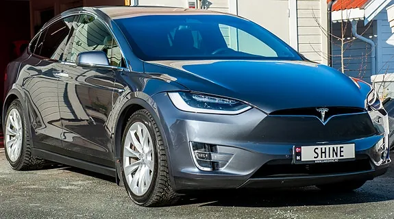 Tesla Model X 2019 photo 2