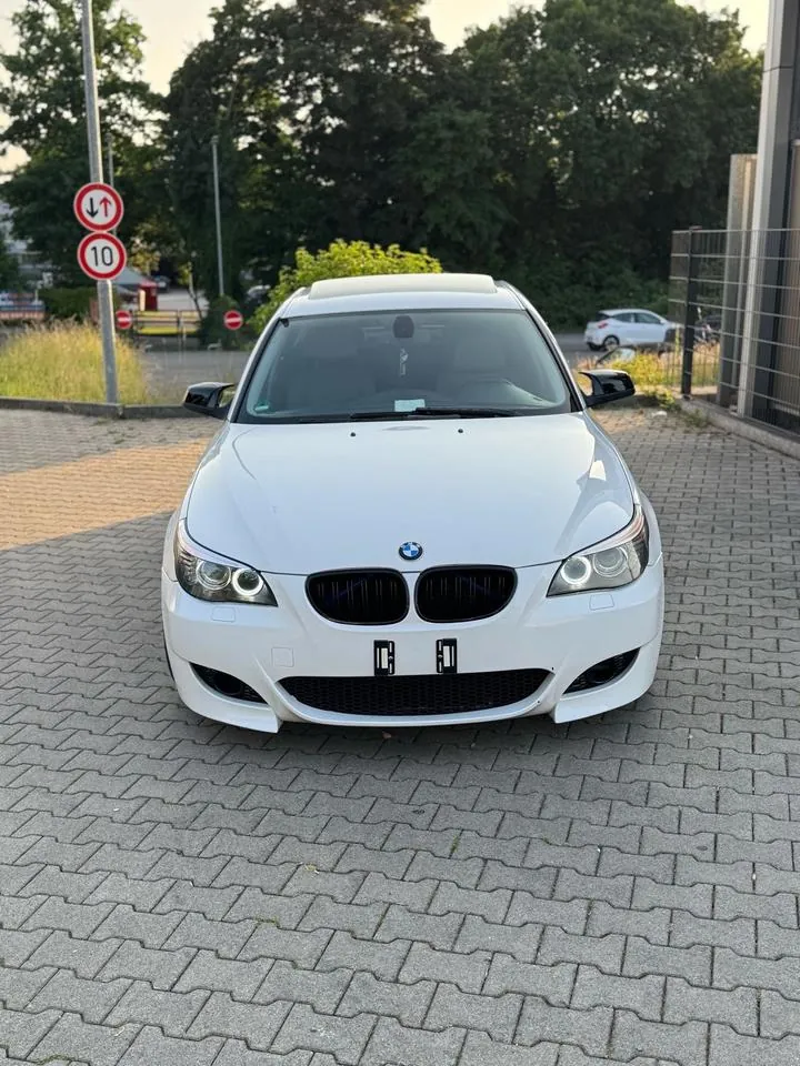 BMW E60