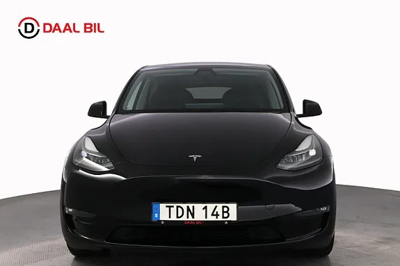 Tesla Model Y 2024 photo 2