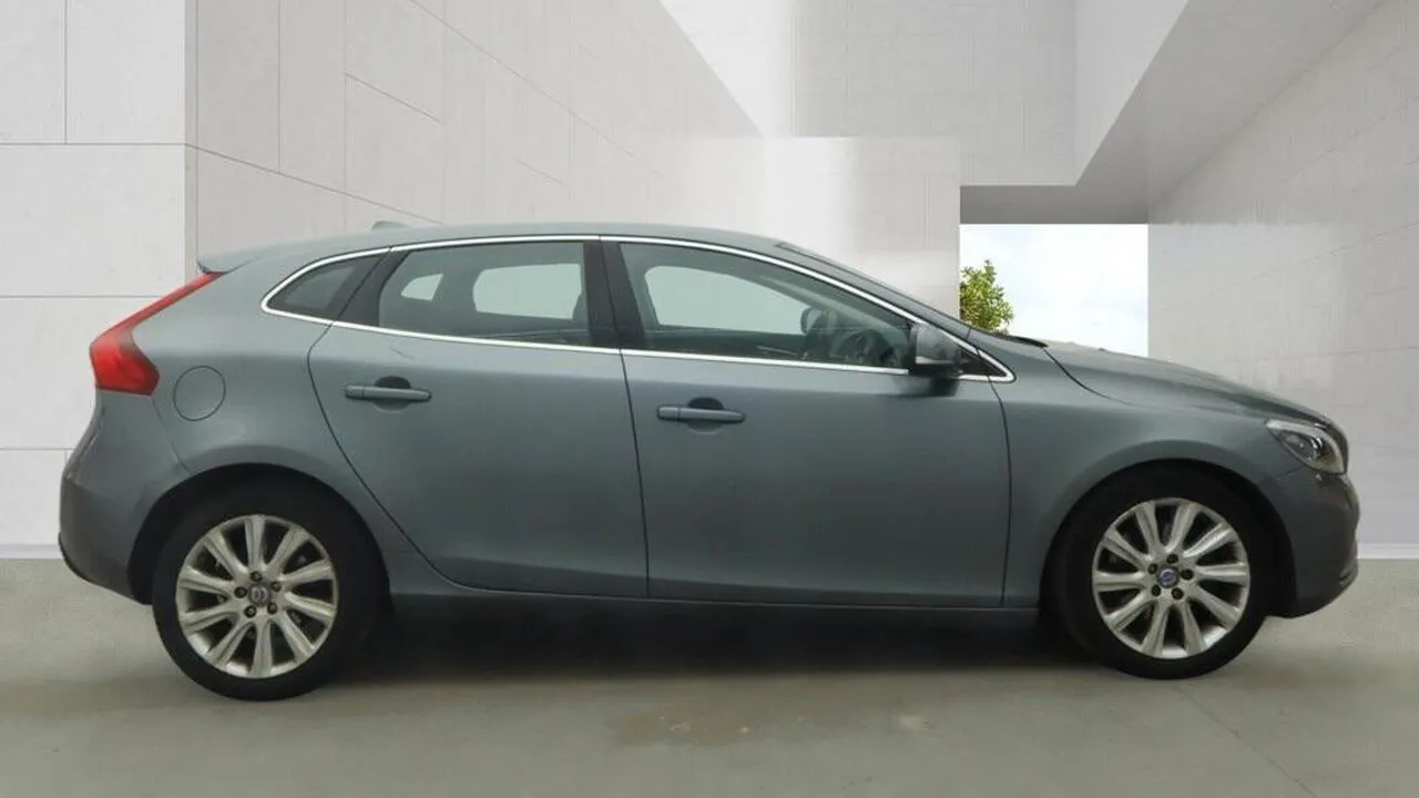 Volvo V40 2014 photo 5