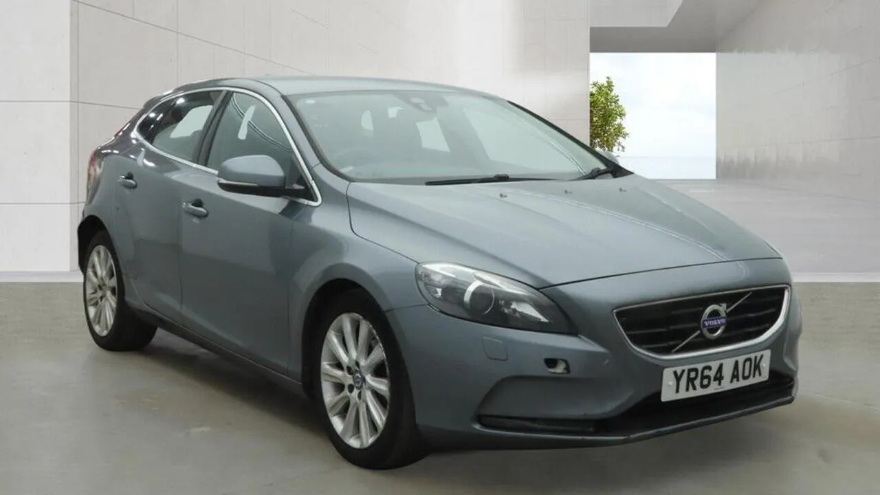 Volvo V40