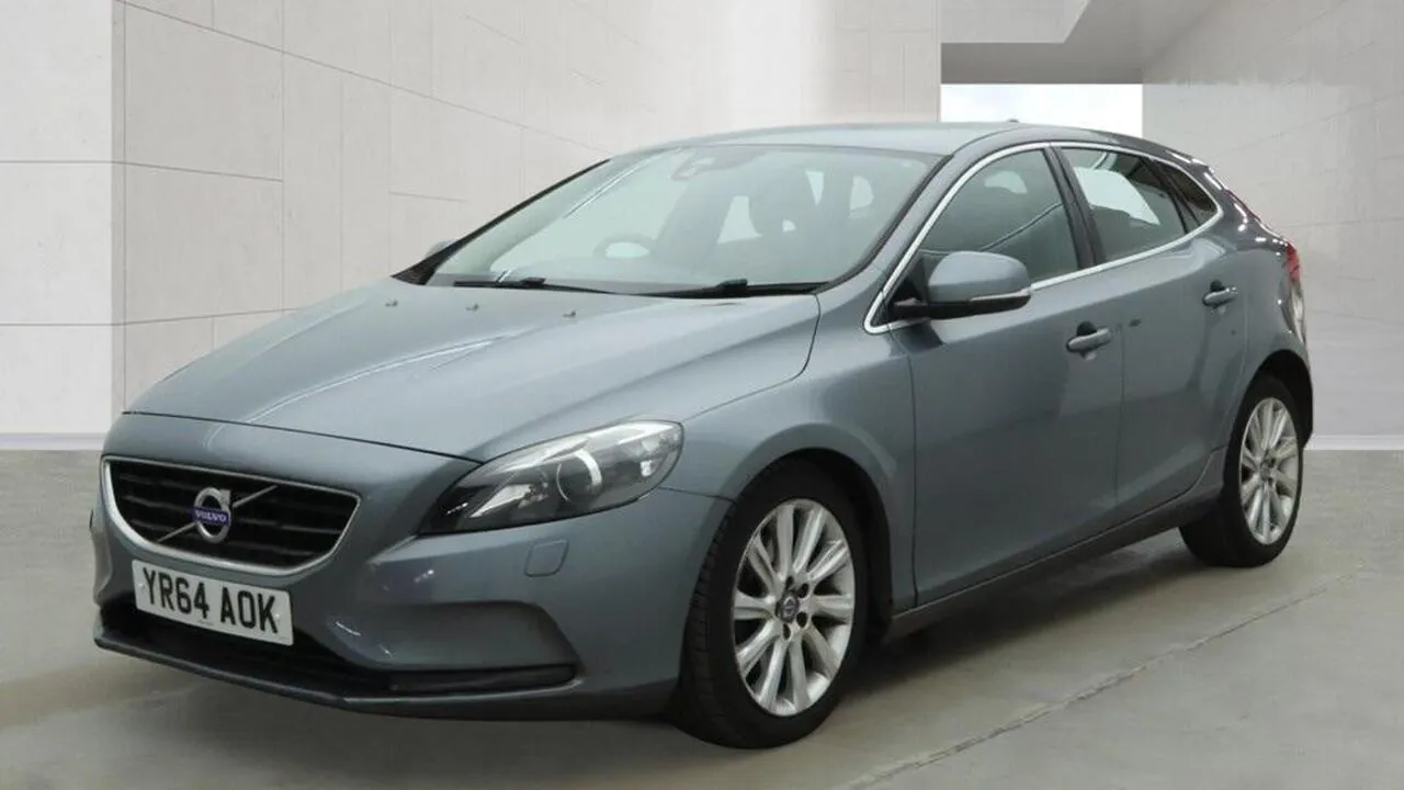 Volvo V40 2014 photo 2