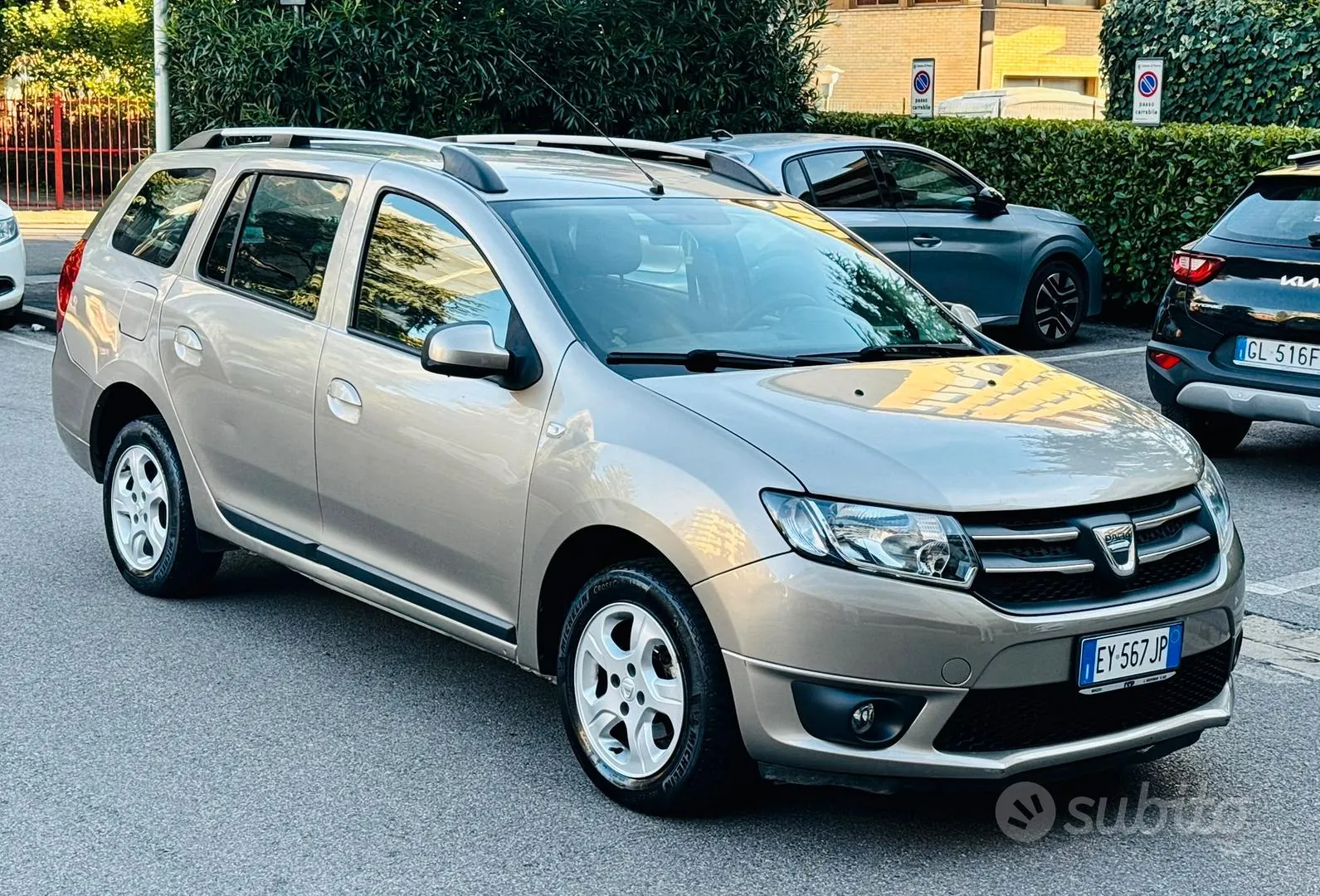 Dacia Logan 2015 photo 2