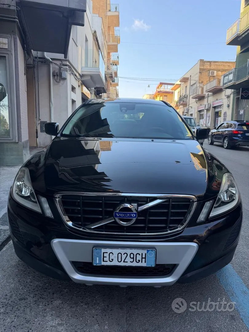 Volvo Xc60 2011 photo 2