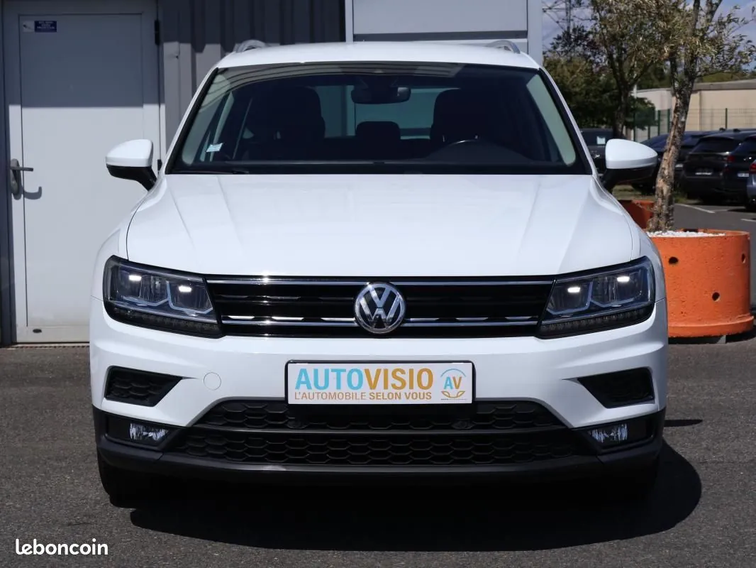 Volkswagen Tiguan 2018 photo 2