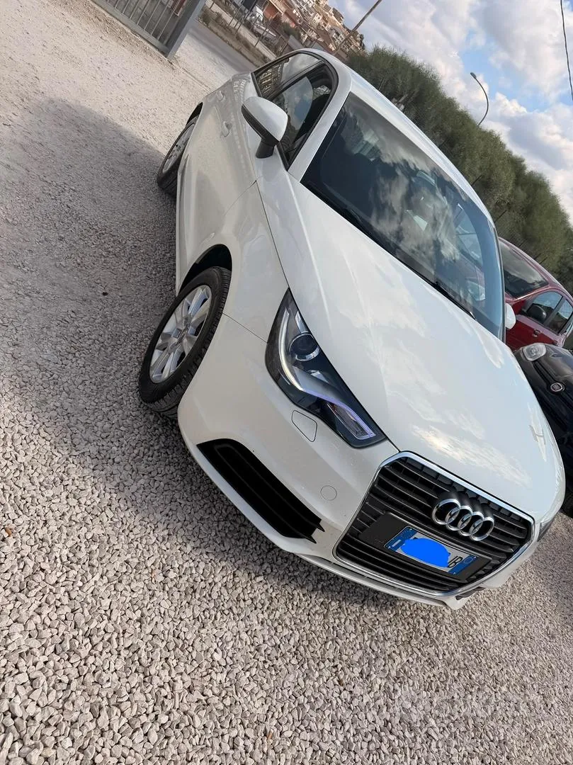 Audi A1 2012 photo 3