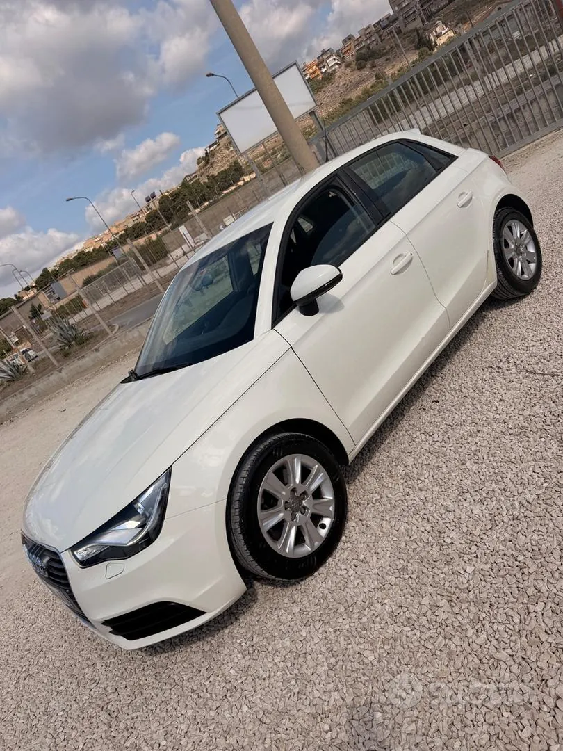 Audi A1 2012 photo 4