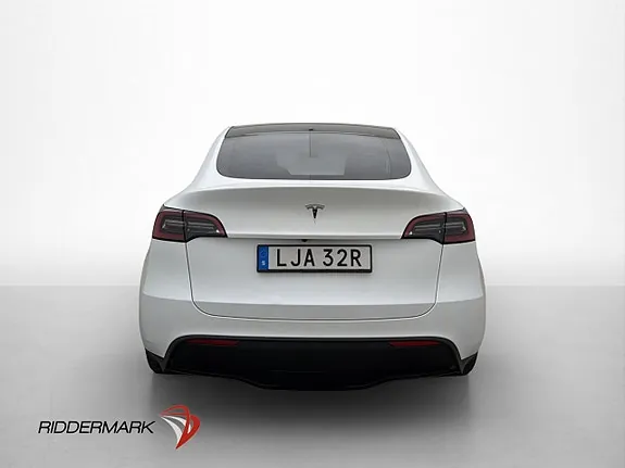 Tesla Model Y 2023 photo 4