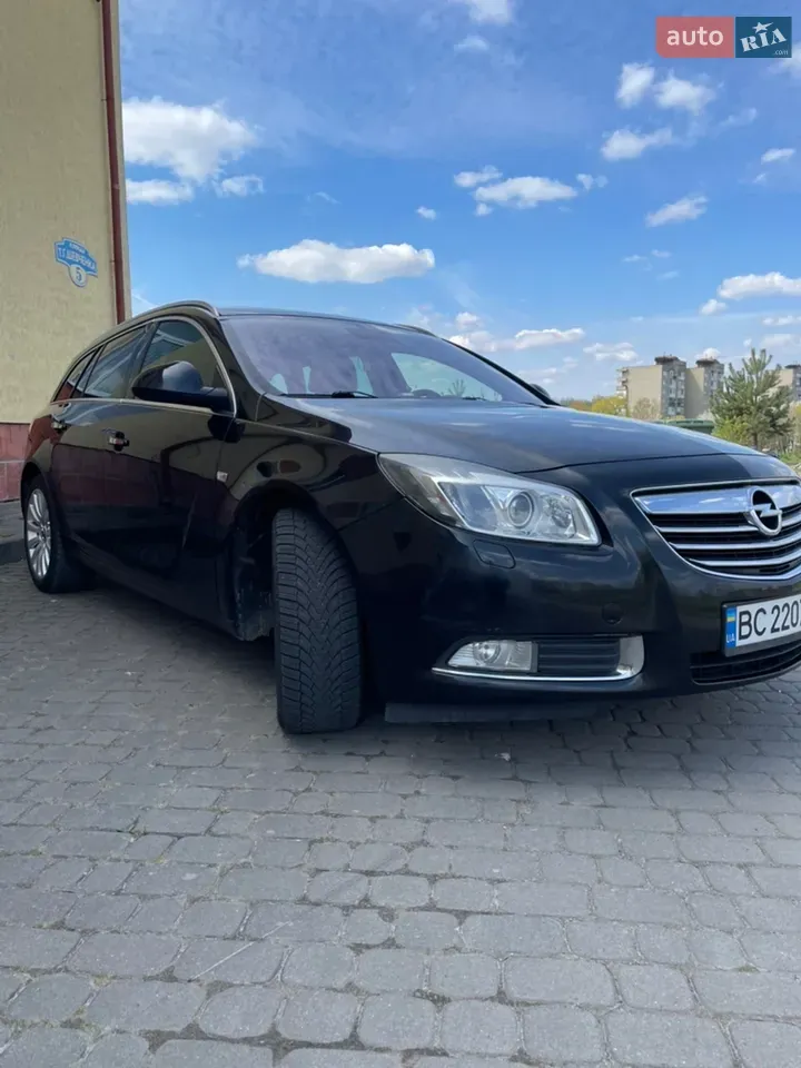 Opel Insignia 2010 photo 4