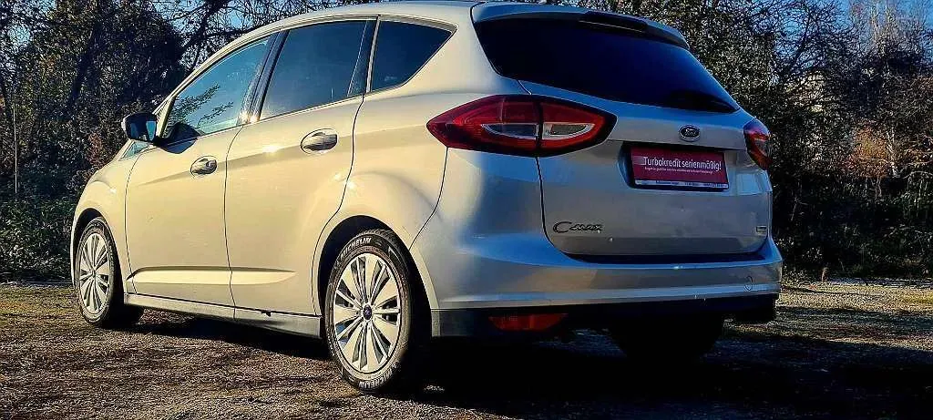 Ford C-Max 2017 photo 3