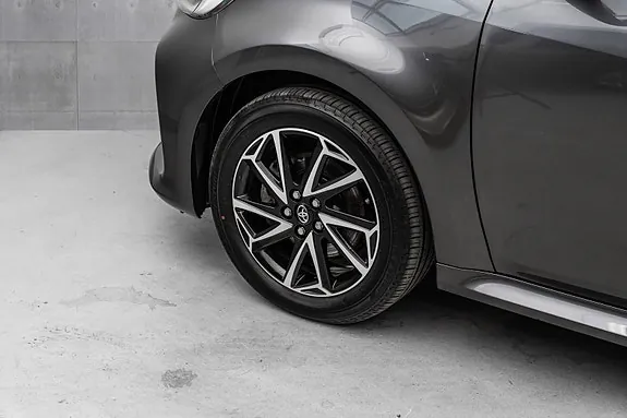 Toyota Yaris 2022 photo 4