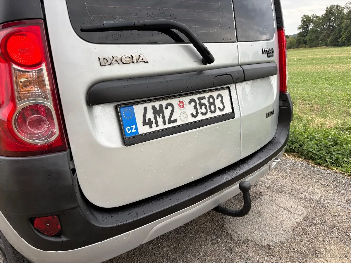 Dacia Logan 2008 photo 2