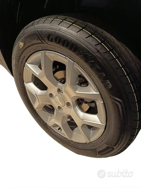 Jeep Avenger 2025 photo 2