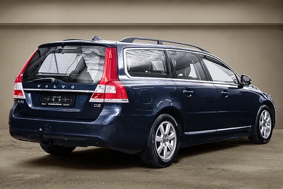 Volvo V70 2014 photo 2