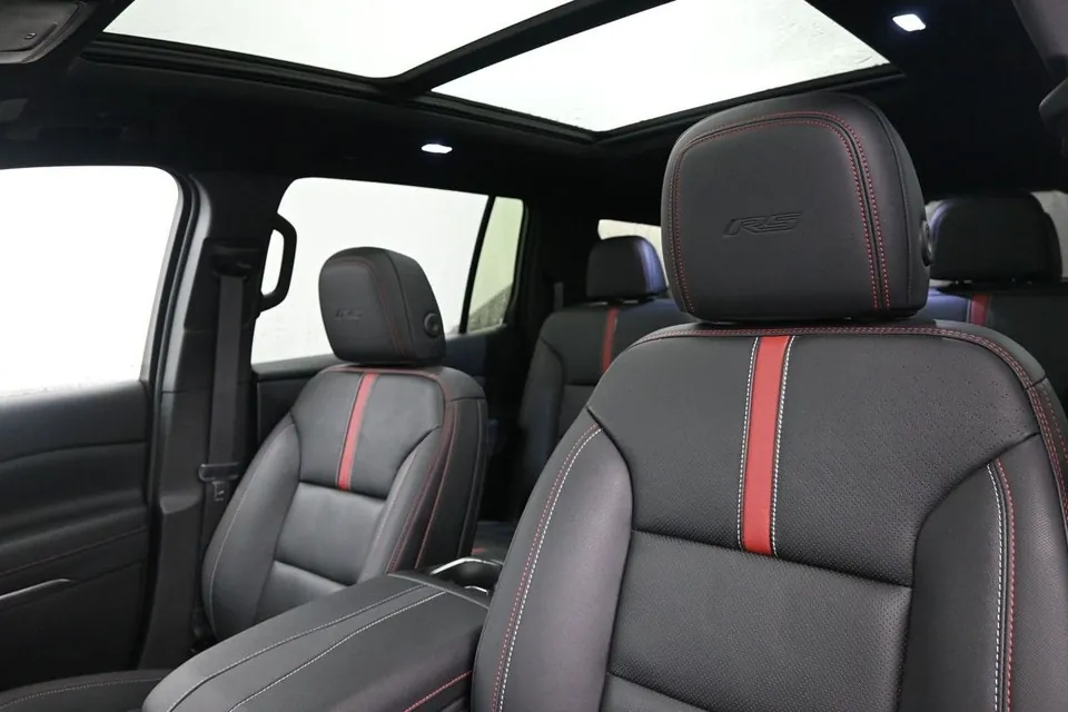 Chevrolet Traverse 2026 photo 4