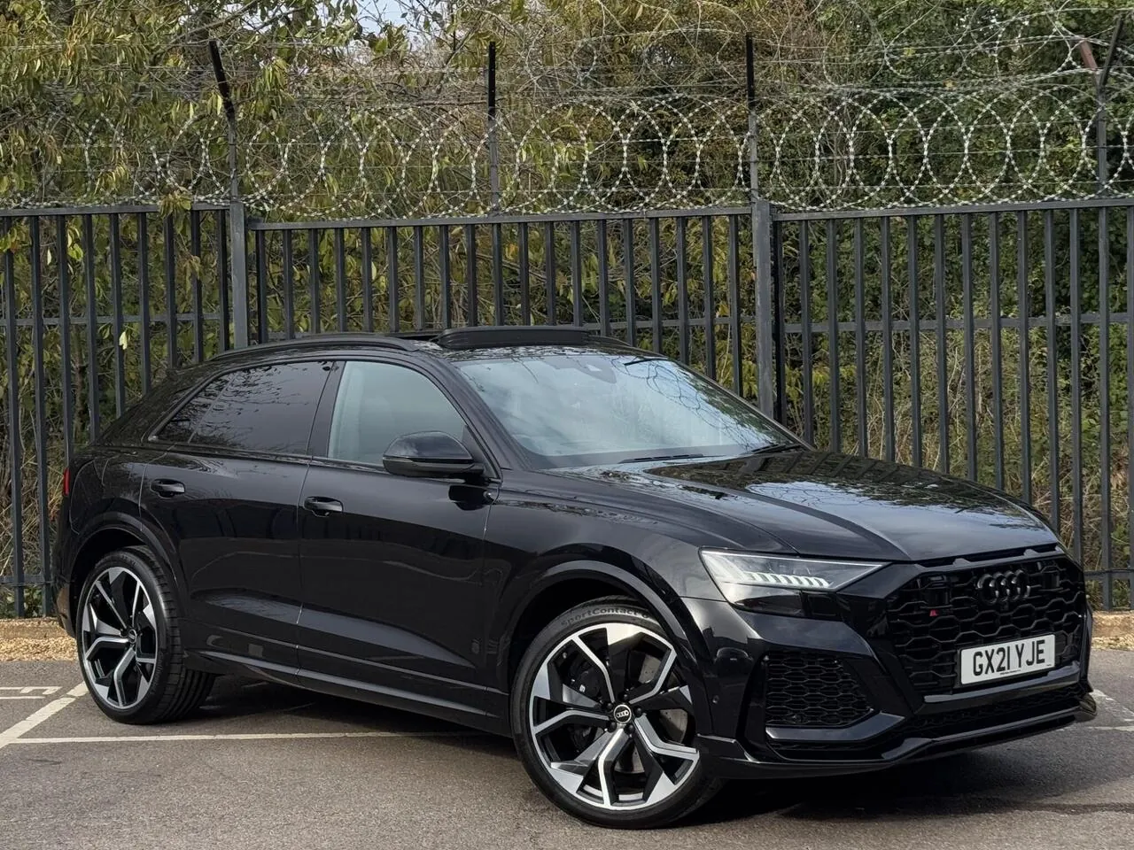 Audi Rsq8