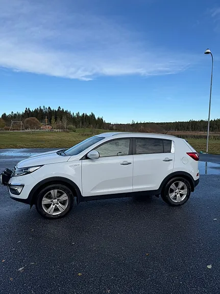 Kia Sportage 2013 photo 2