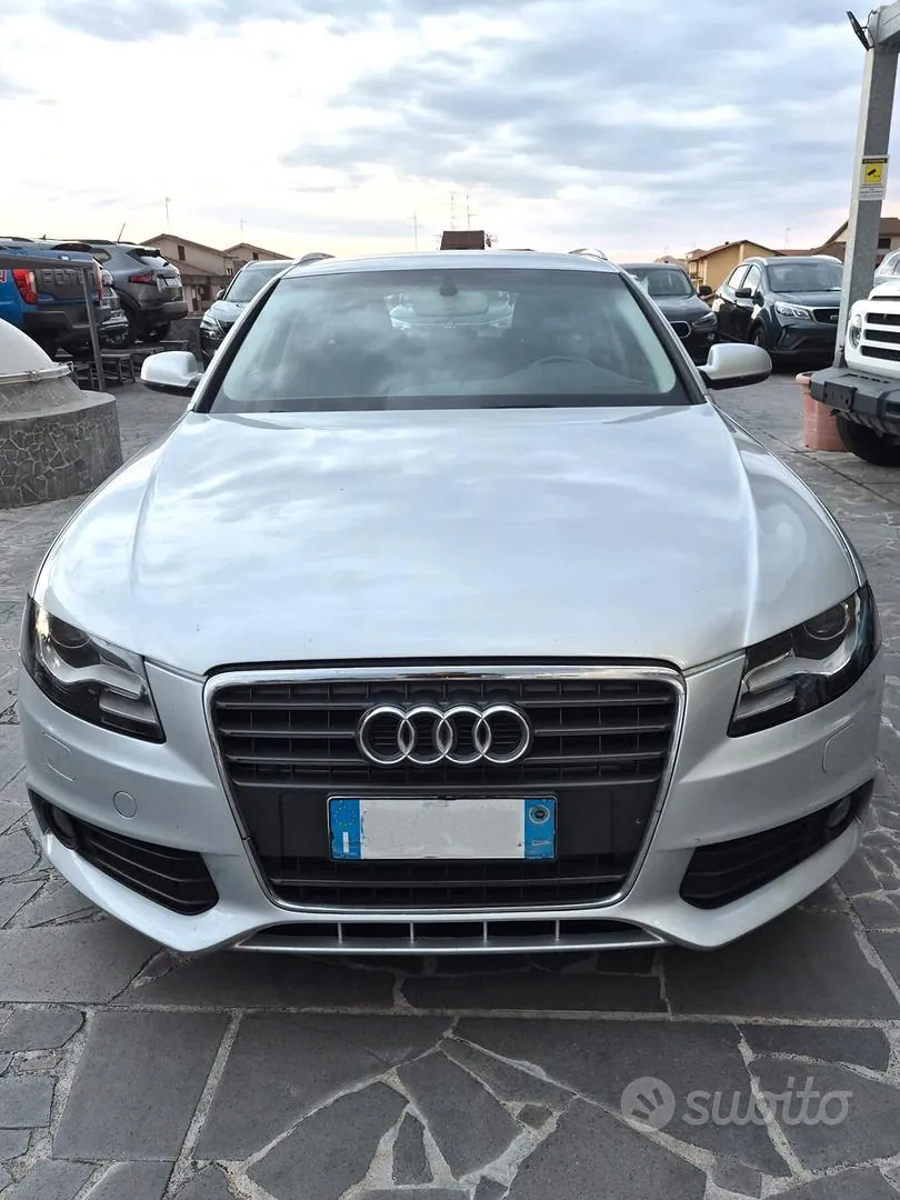 Audi A4 Avant 2009 photo 2