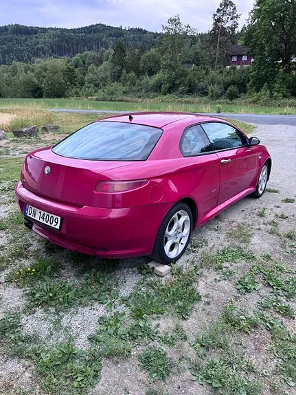 Alfa Romeo Gt 2006 photo 4