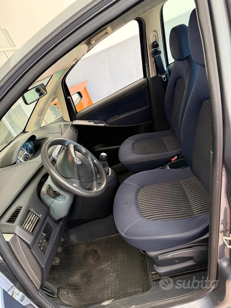 Lancia Musa 2008 photo 5