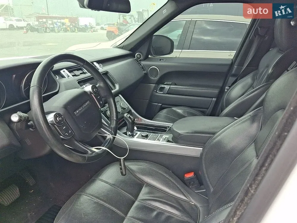 Land Rover Range Rover Sport 2016 photo 3
