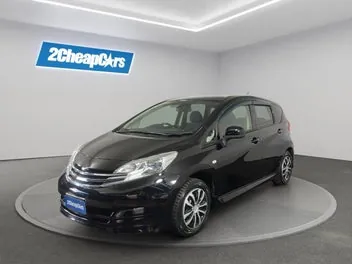 Nissan Note 2014 photo 2