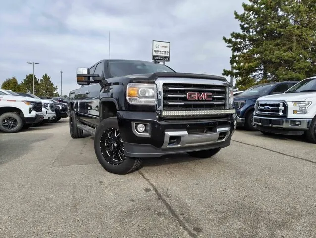 GMC Sierra 2500Hd 2015 photo 2