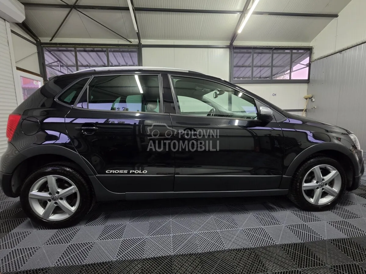 Volkswagen Polo 2013 photo 4
