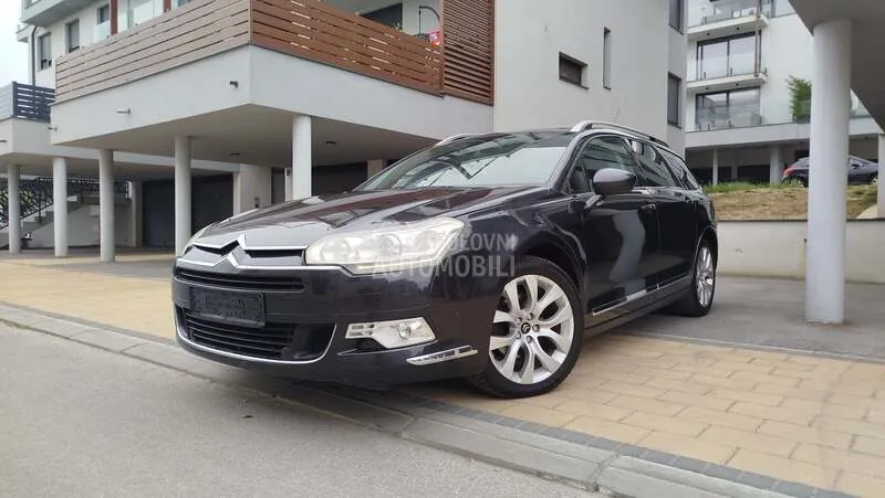 Citroen C5 2011 photo 2