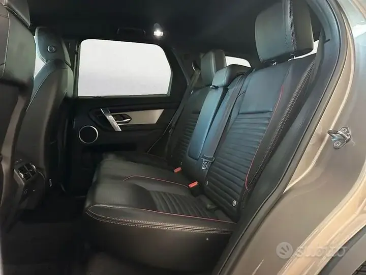 Land Rover Discovery Sport 2022 photo 5