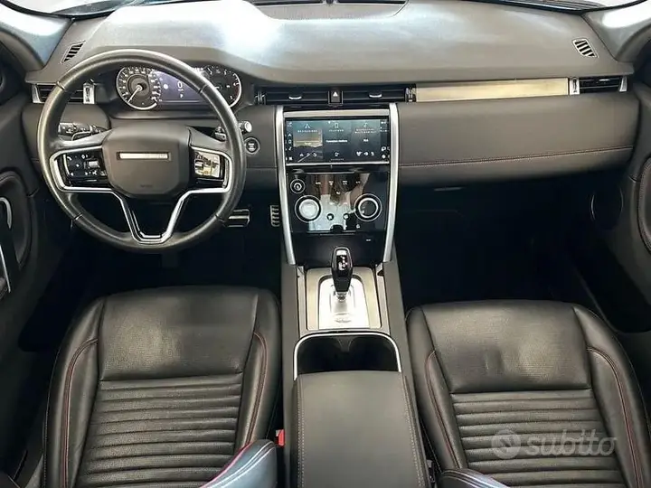Land Rover Discovery Sport 2022 photo 4