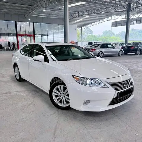 Lexus Es250