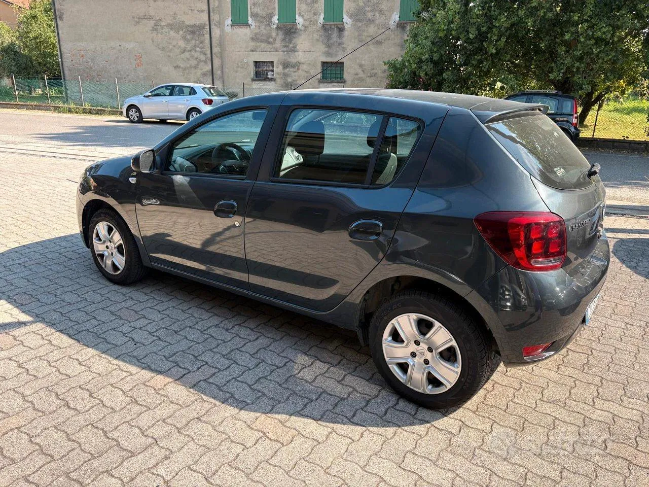 Dacia Sandero 2017 photo 2