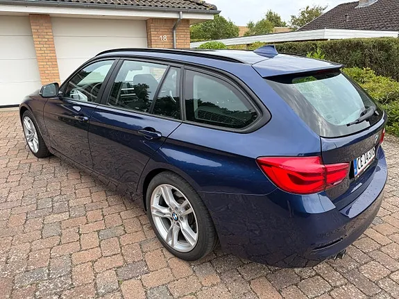 BMW 330D 2018 photo 4