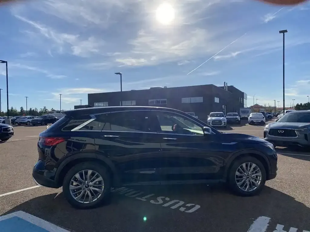 Infiniti Qx50 2025 photo 3