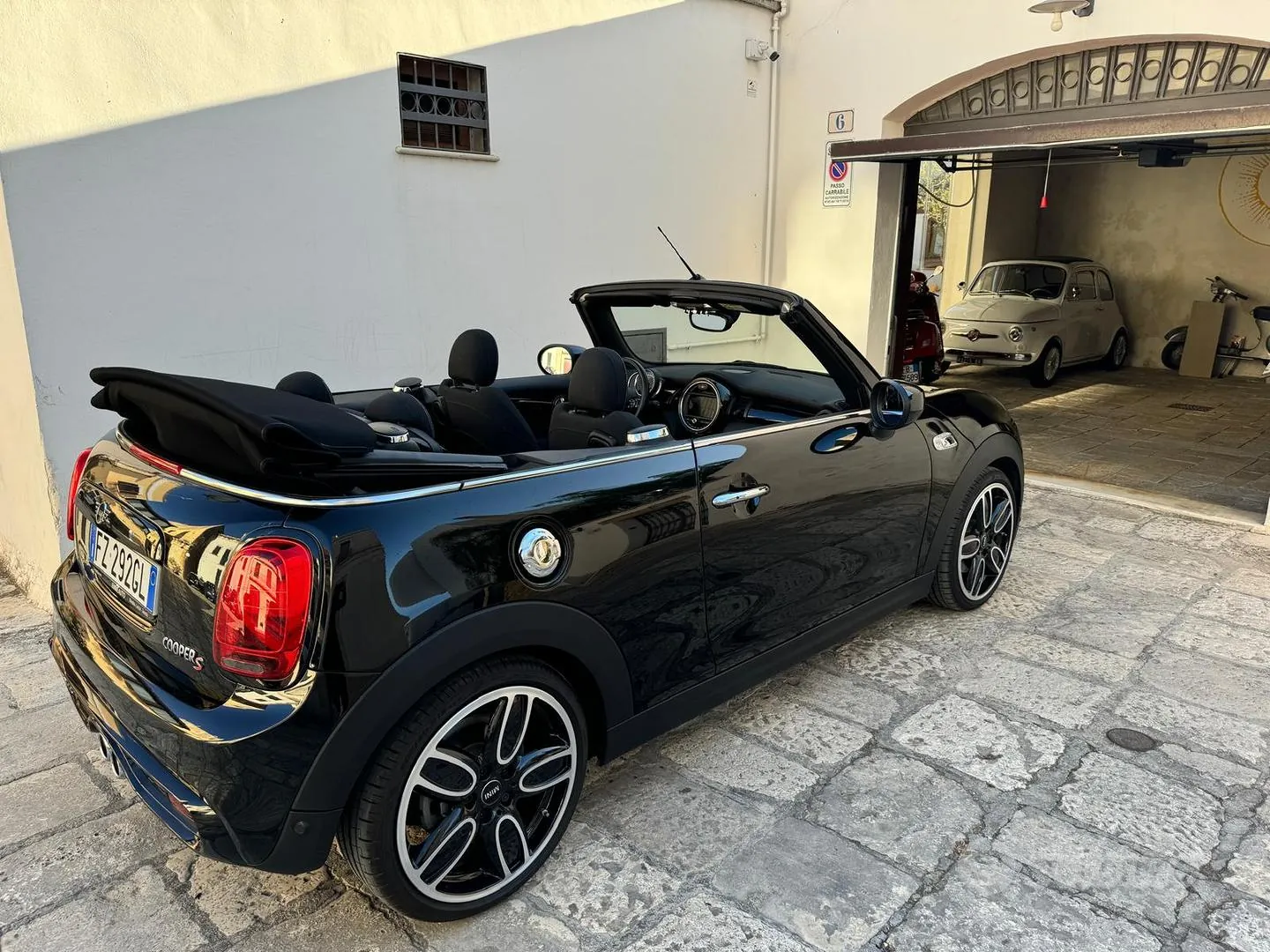Mini Mini Cooper S Cabrio 2020 photo 2