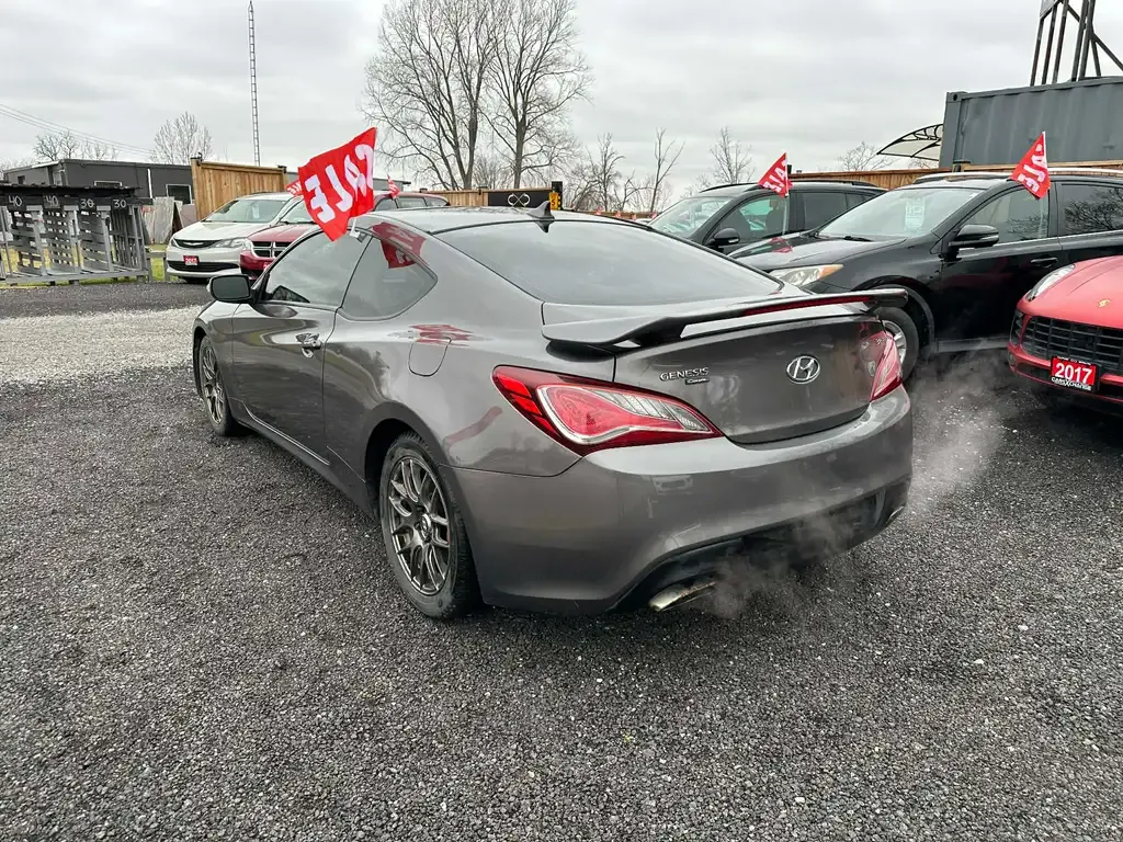Hyundai Genesis Coupe 2013 photo 3