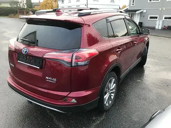 Toyota Rav4 2018 photo 4