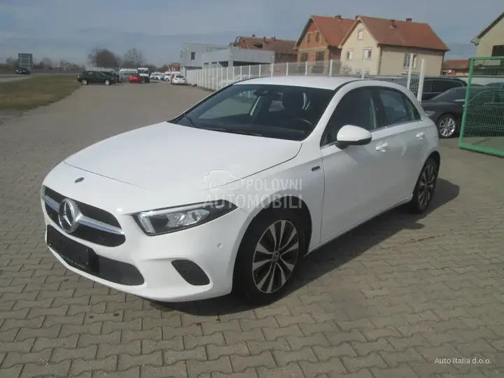 Mercedes-Benz A 250