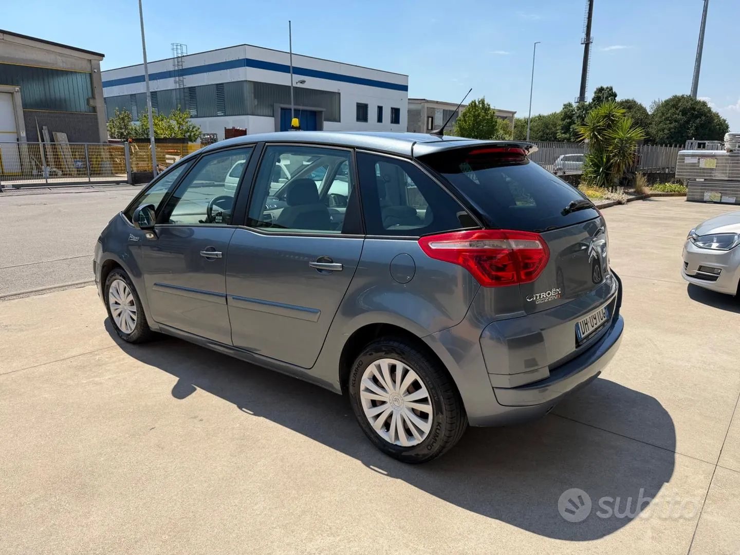 Citroen C4 Picasso 2007 photo 4