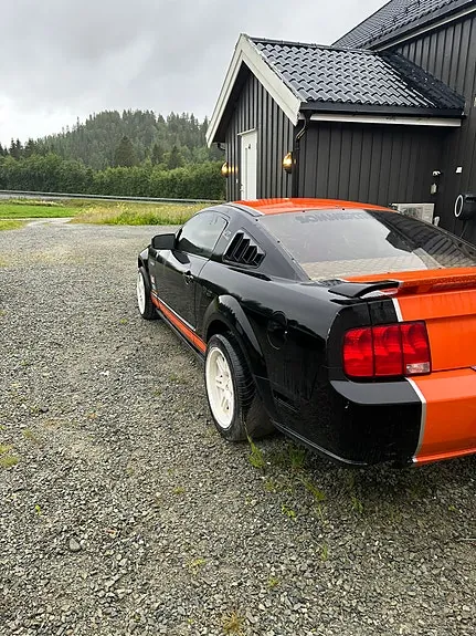 Ford Mustang 2005 photo 5