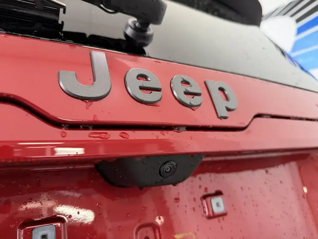 Jeep Cherokee 2026 photo 5